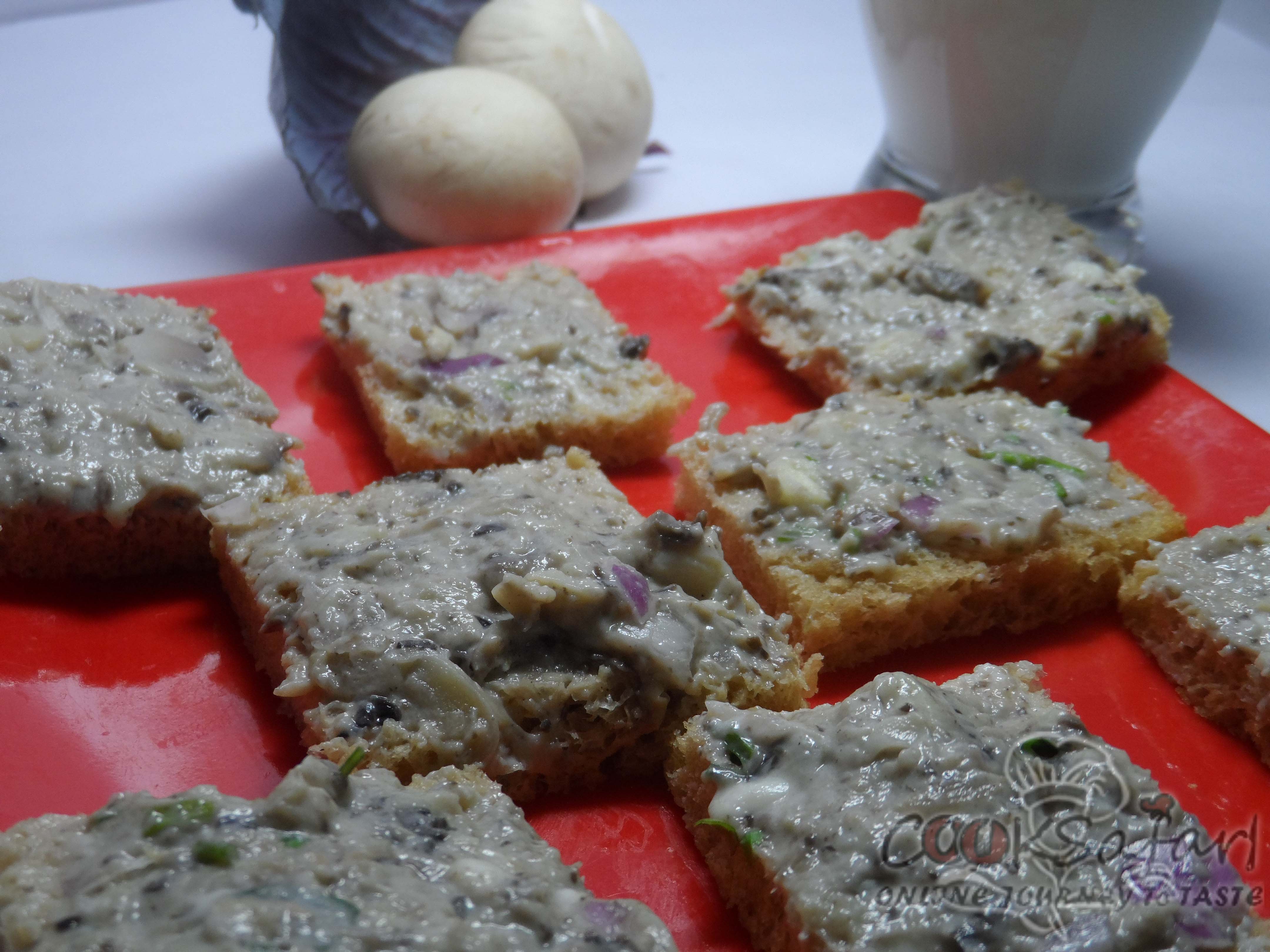 Cheese Mushroom Bread Recipe - Cook Safari